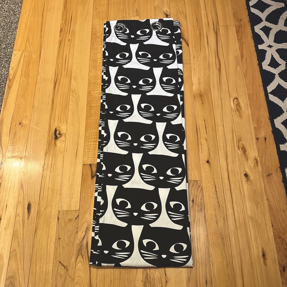 IKEA Black and white cat pair of curtains size 57x98